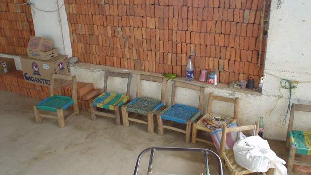 Little chairs all on the same level